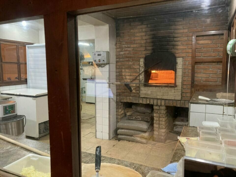 Pizzaria no jardins