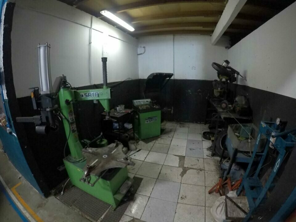 Centro Automotivo novíssimo com 1 ano e 7 meses Fortaleza-Ce