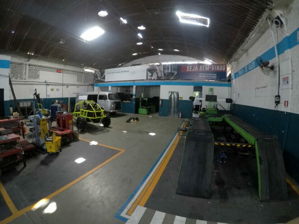 Centro Automotivo novíssimo com 1 ano e 7 meses Fortaleza-Ce