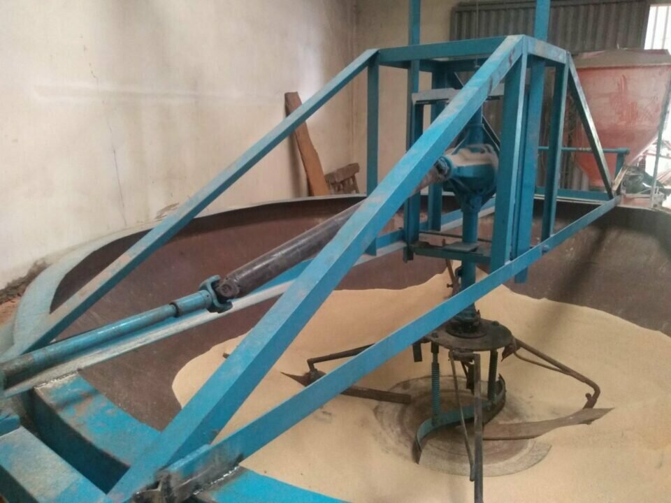 Vende fábrica para produção de polvilho e farinhas