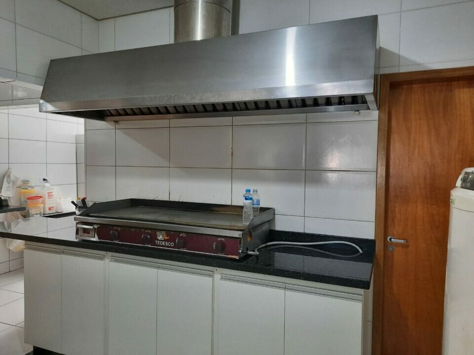 Pizzaria e lanchonete