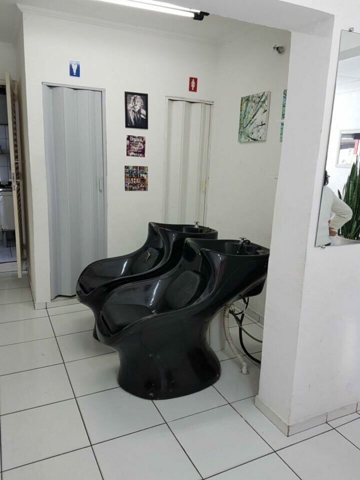 Vendo ou Passo o Ponto Salão Completo – Excelente Localização