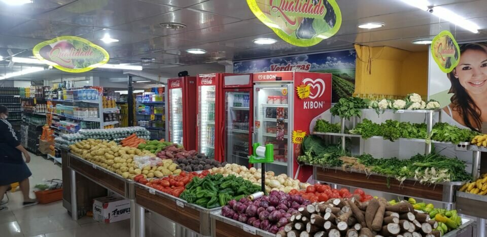 Vende-se um Mercado