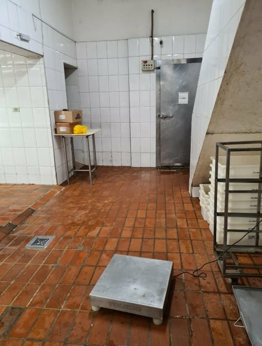 Excelente ponto comercial – Acougue