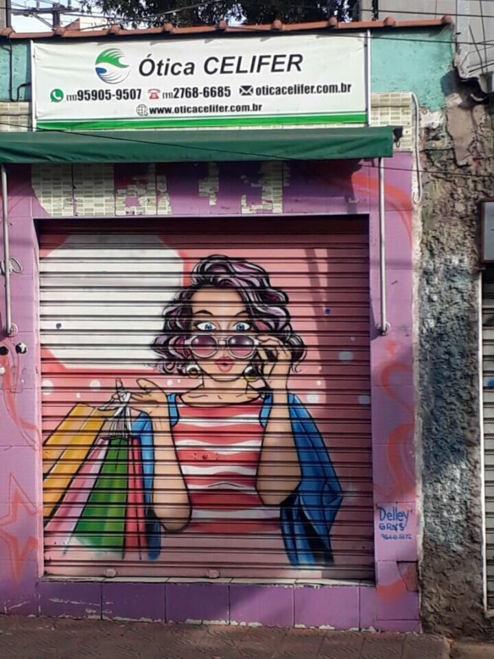 Vendo Otica com Moveis e Produtos