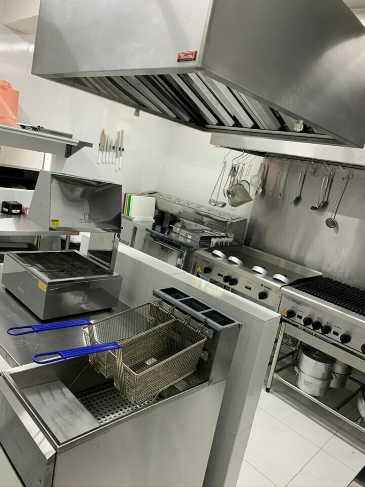 Passo ponto e vendo hamburgueria na zona sul de São Paulo em funcionamento