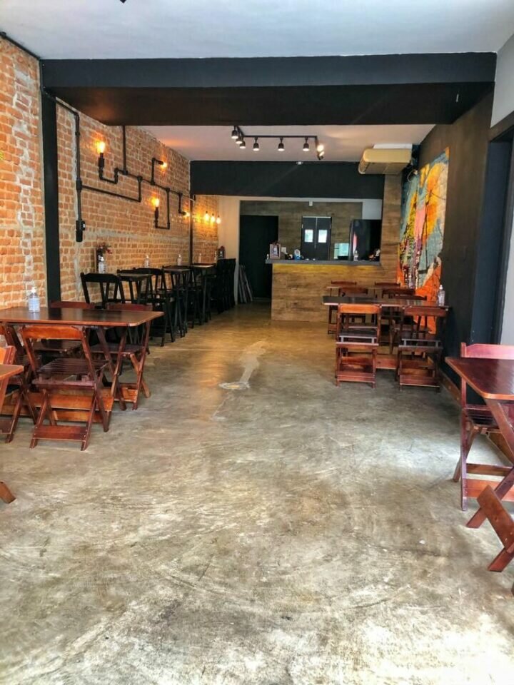 Passo ponto e vendo hamburgueria na zona sul de São Paulo em funcionamento