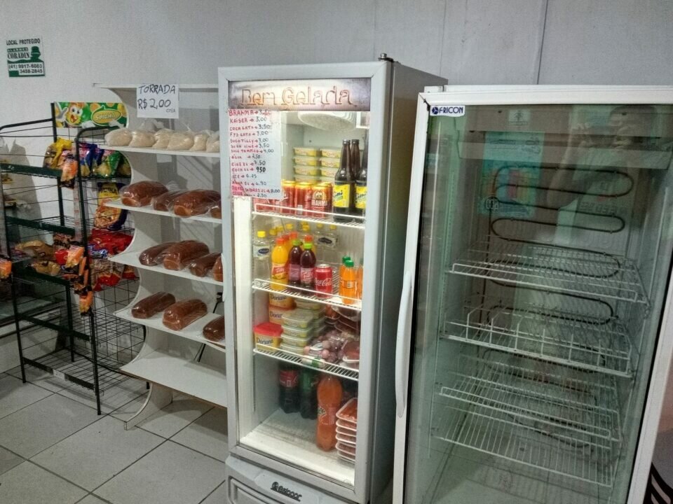 PANIFICADORA COMPLETA,área de produção e de venda