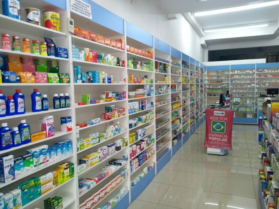 VENDO DROGARIA COM POPULAR E PBM