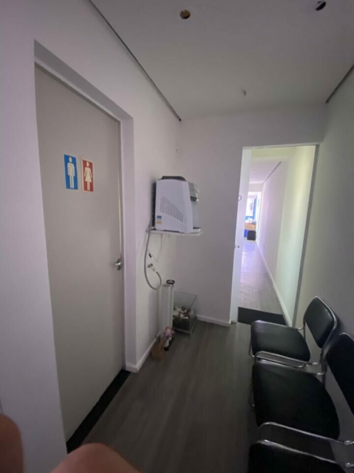 Vendo de Consultório Odontológico com Excelente Faturamento Líquido