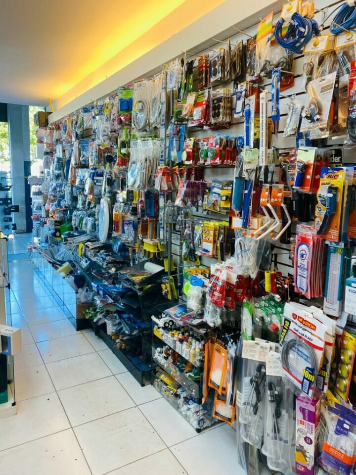 Vendo loja material eletrico e ferramentas