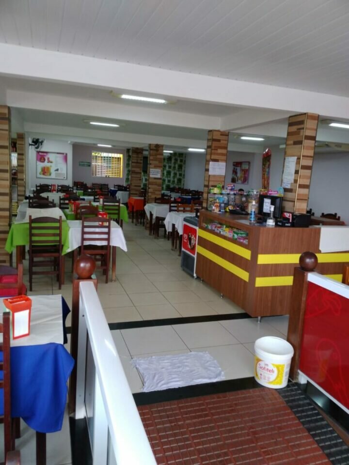 Vendo Restaurante Self-Service no centro de Guarapari