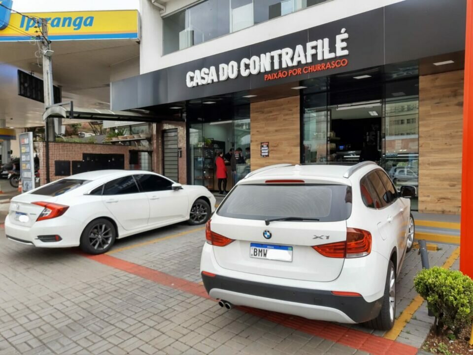 Vende-se Casa/Boutique de Carnes de Qualidade em Londrina/PR