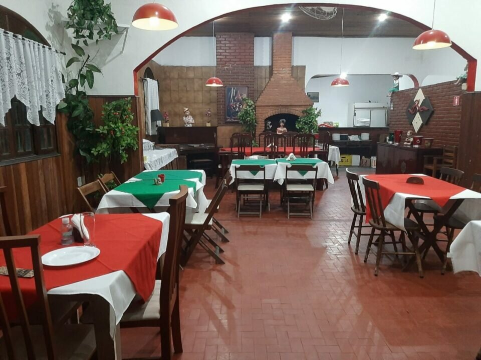 Pizzaria com salão