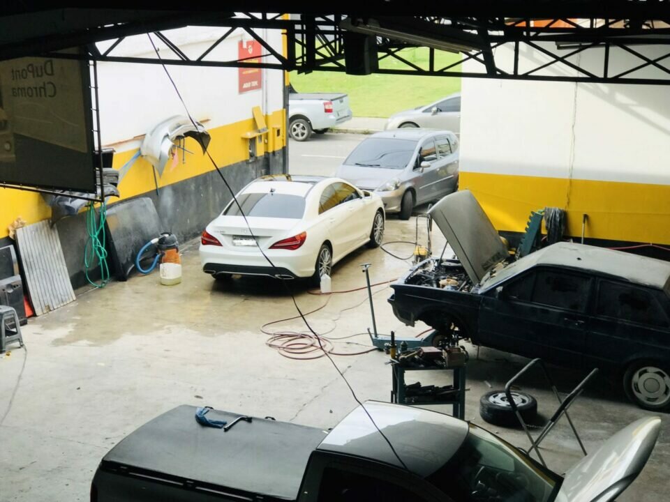 Oficina de Funilaria, Pintura e Martelinho de Ouro