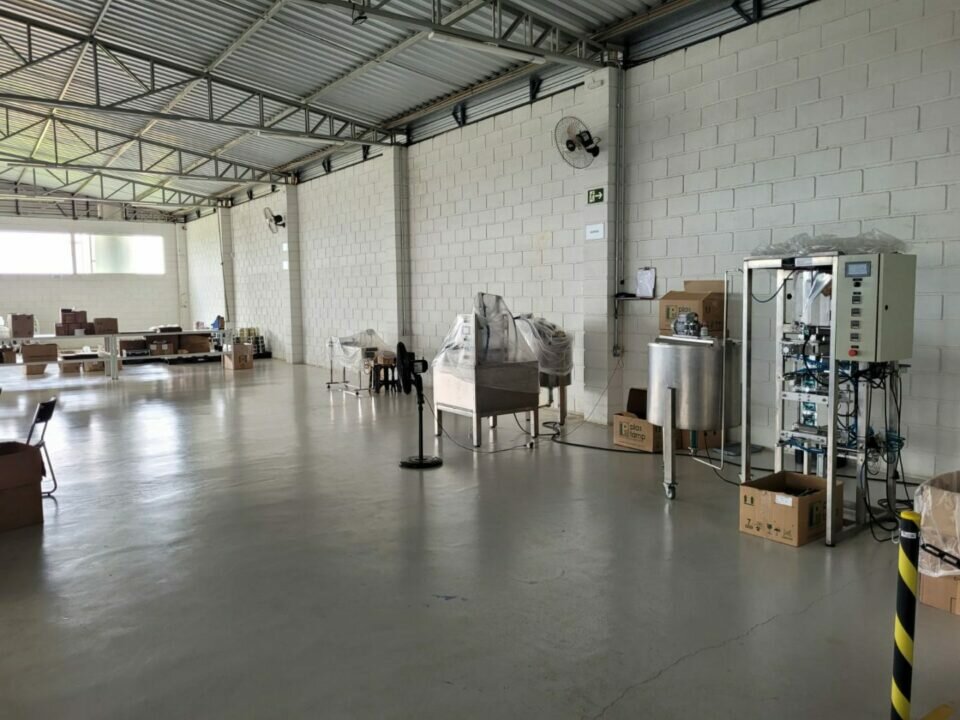 Vendo fábrica de cosméticos com marca própria e certificação da Anvisa