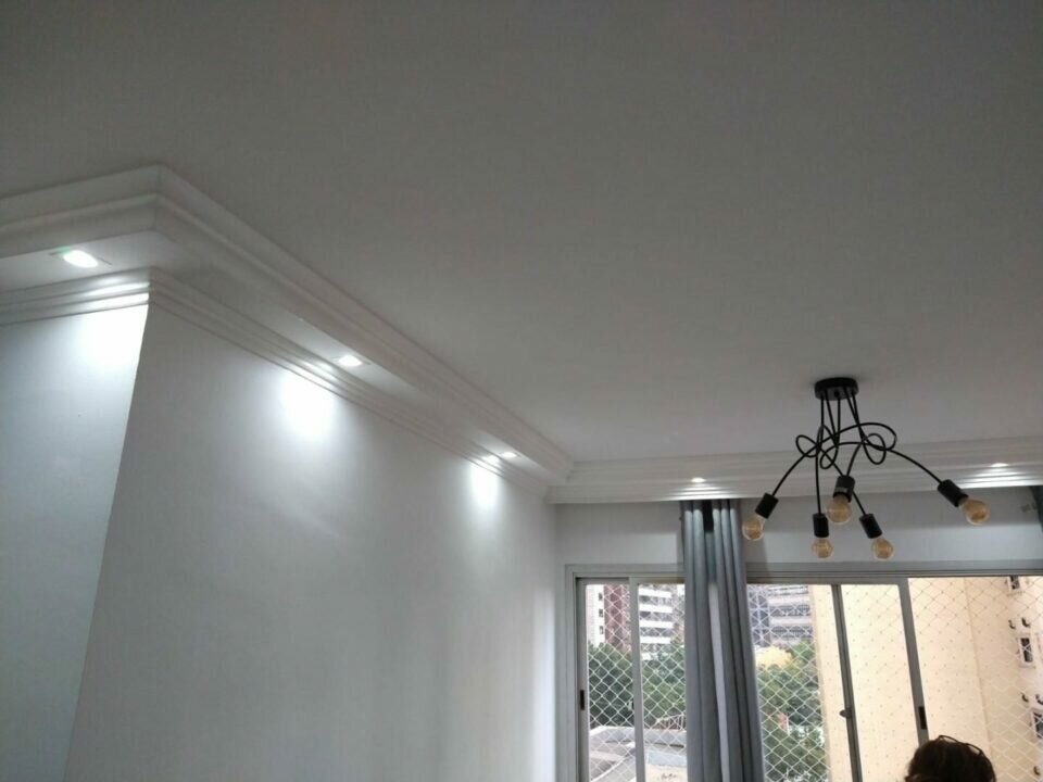 Vendo uma empresa de Molduras e Sancas com estoque