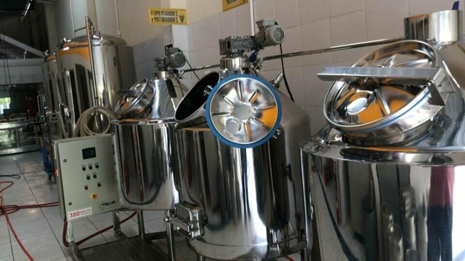 CERVEJARIA ARTESANAL E GASTROBAR