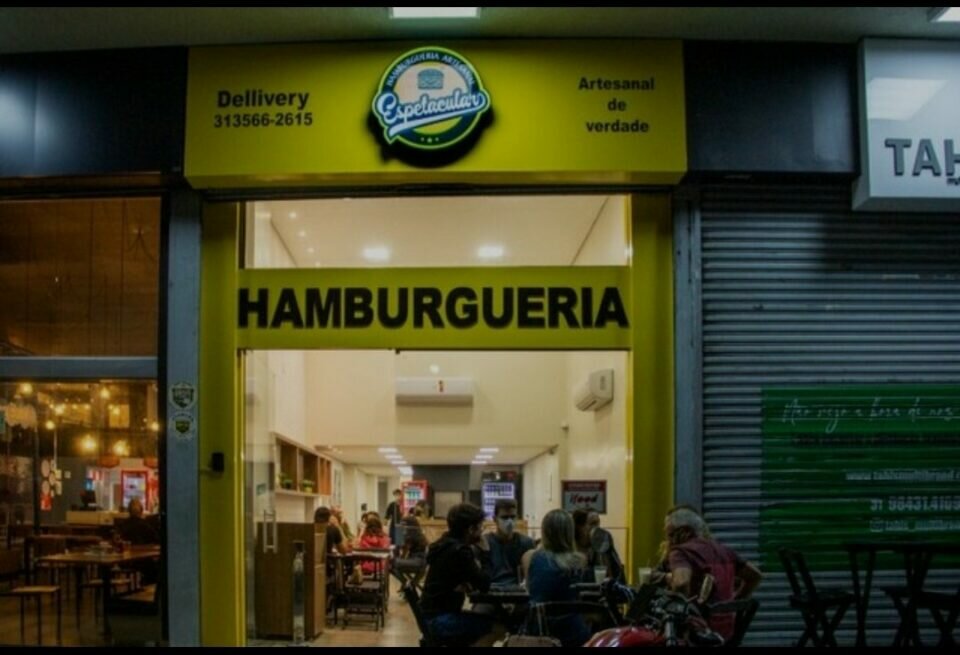Ponto Comercial à Venda, 130 m², ideal para investidor, com aluguel em vigo