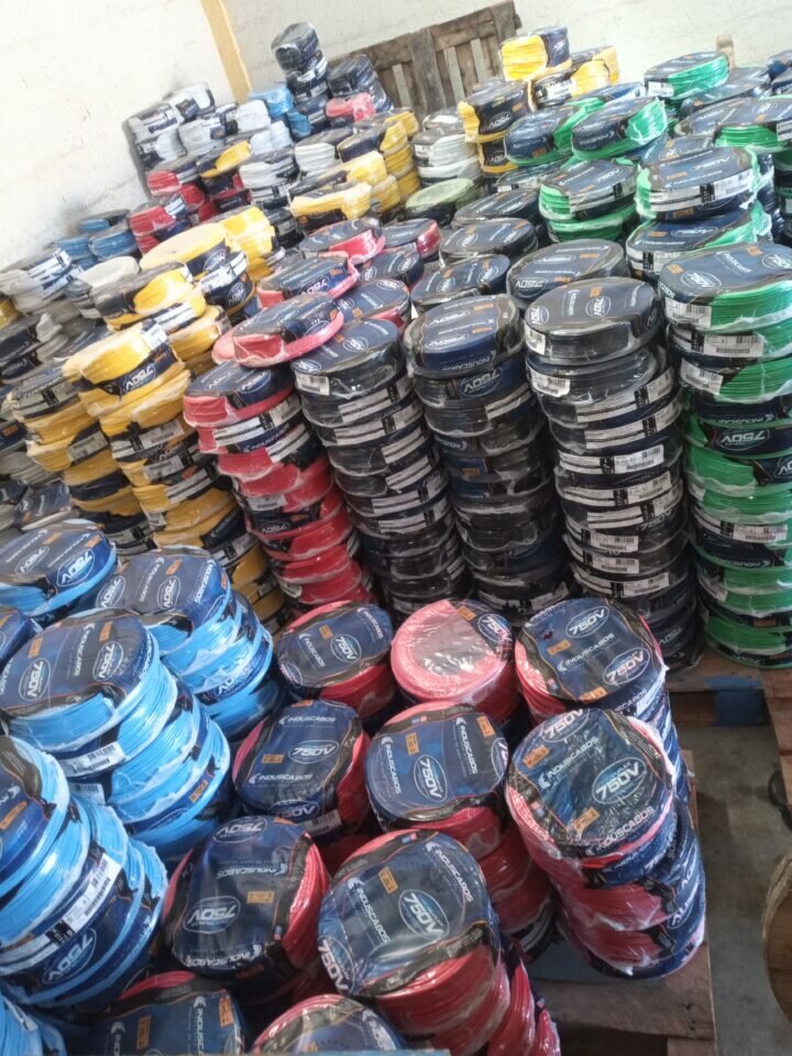 Distribuidora de cabos elétricos