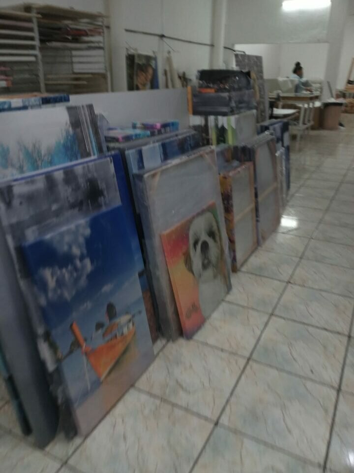 Fábrica de Quadros, Almofadas e Mouse pads