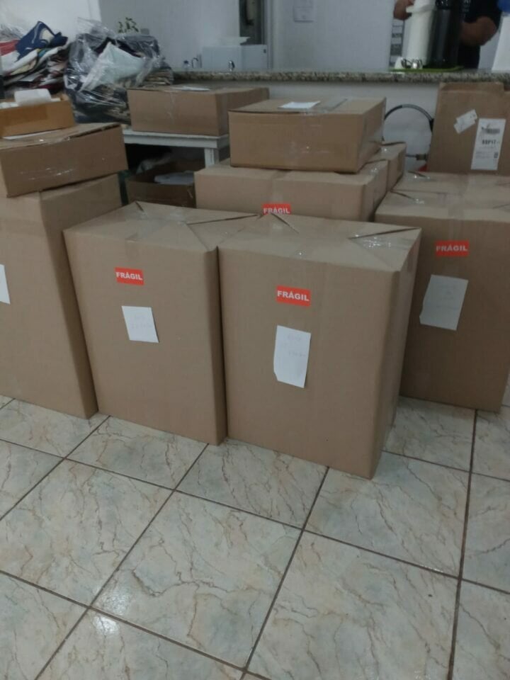 Fábrica de Quadros, Almofadas e Mouse pads