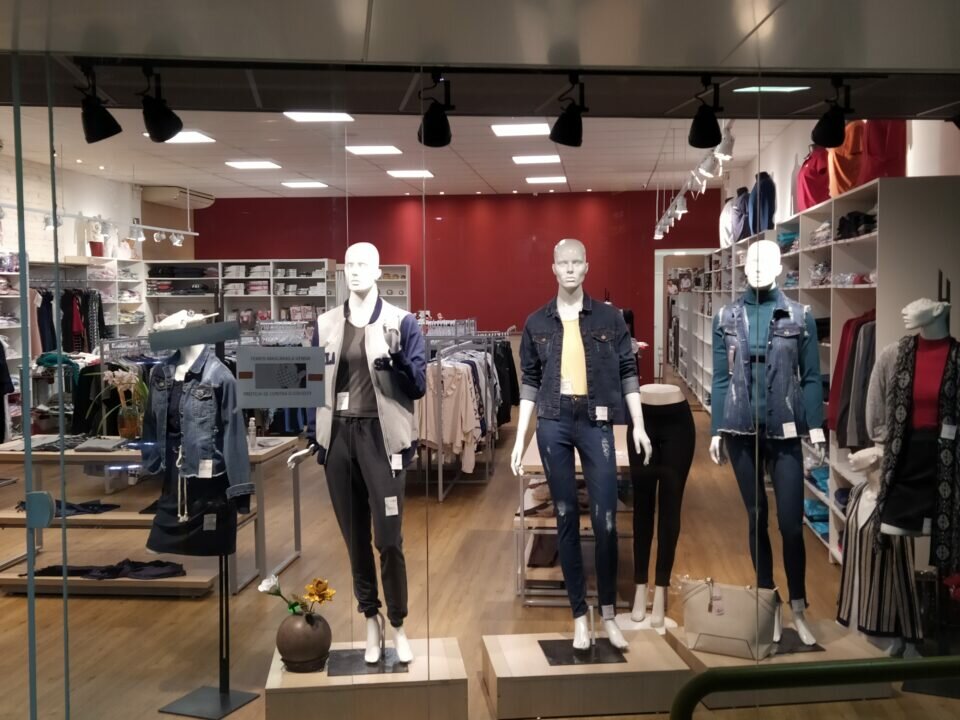 Loja de roupas completa em Curitiba-