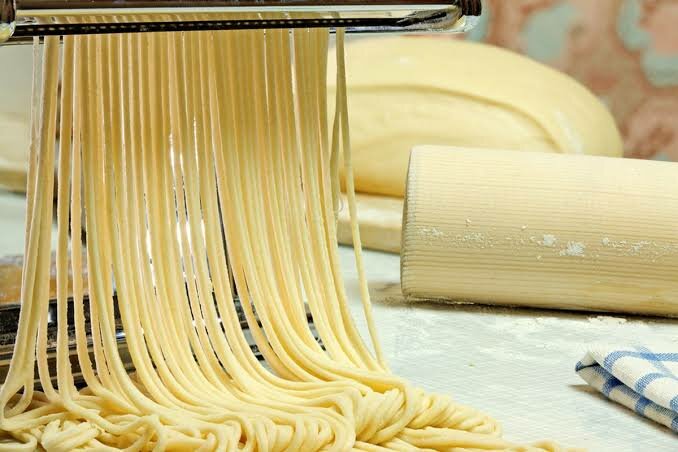 Fábrica tradicional de Massas com exportação
