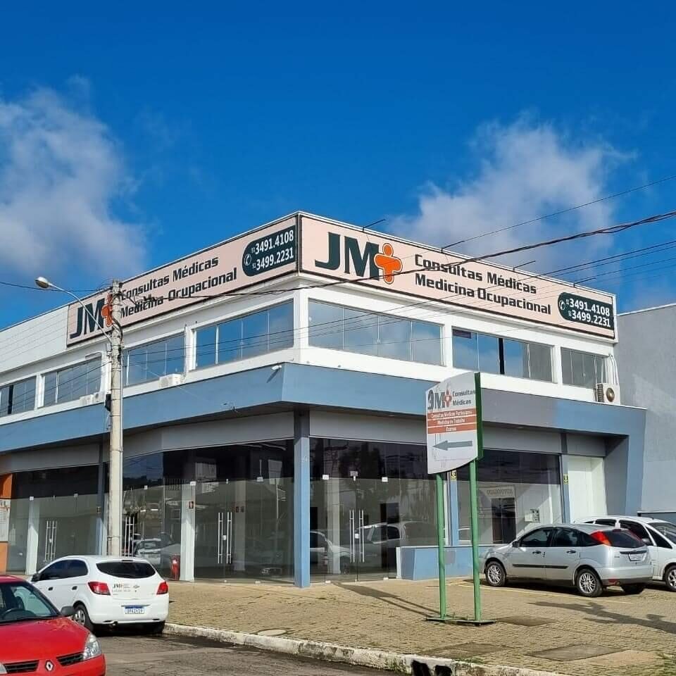 Vendo clínica medica completa