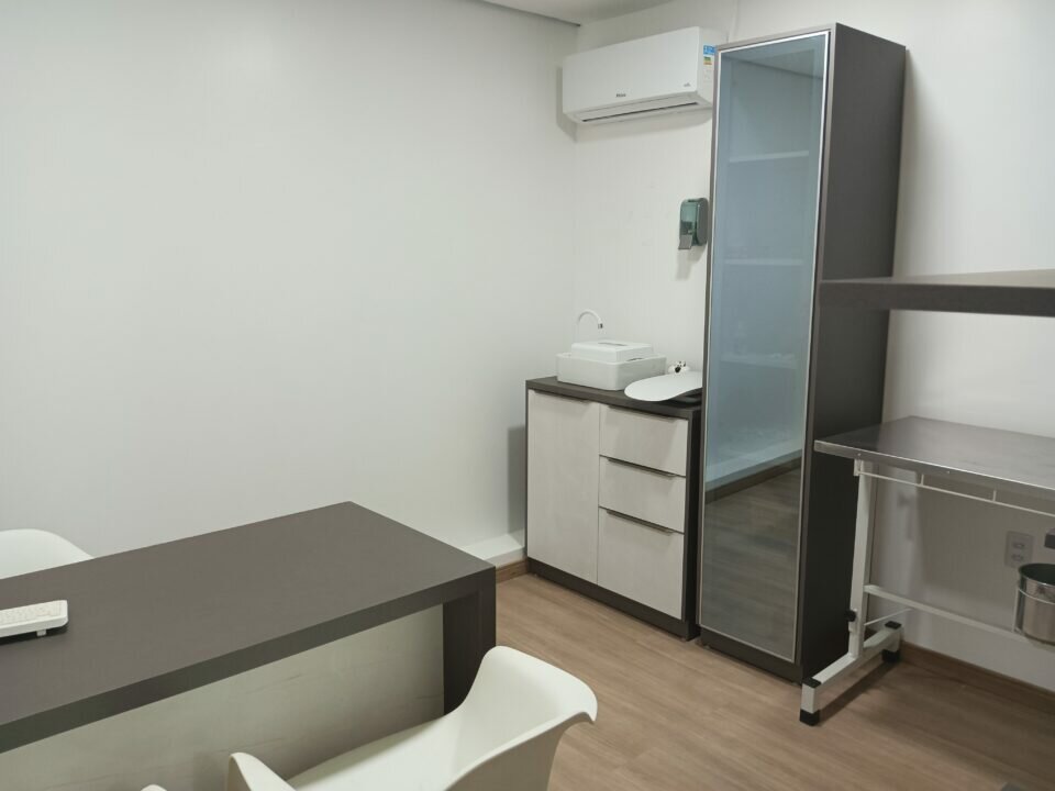 Clínica veterinária completa com petshop e banho e tosa