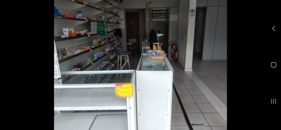 Drogaria localizada no Wanel Ville 5