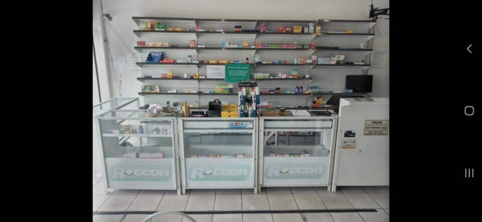 Drogaria localizada no Wanel Ville 5