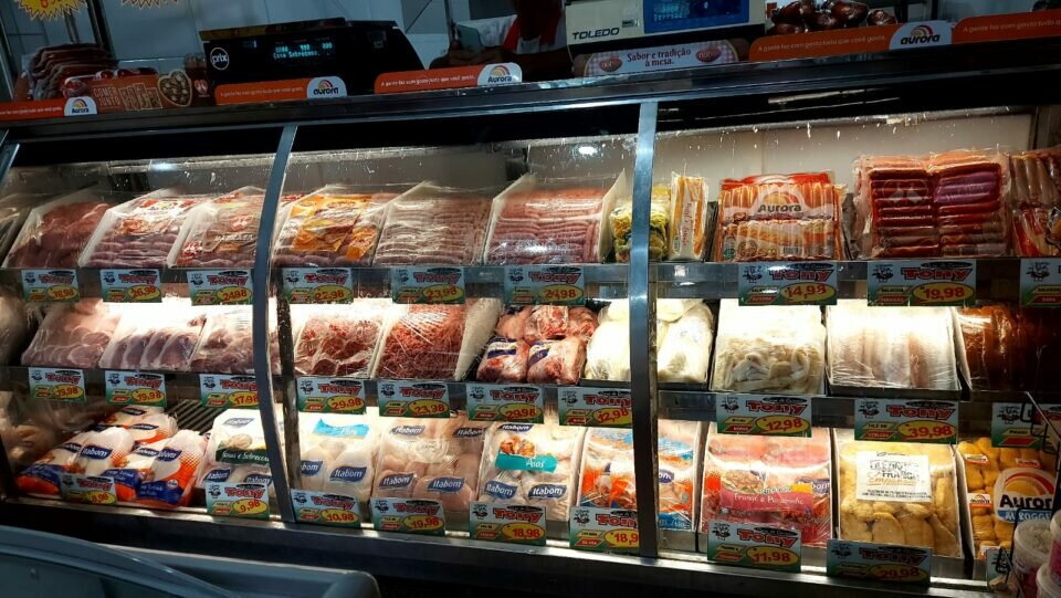 Passa-se o Ponto AÇOUGUE COMPLETO