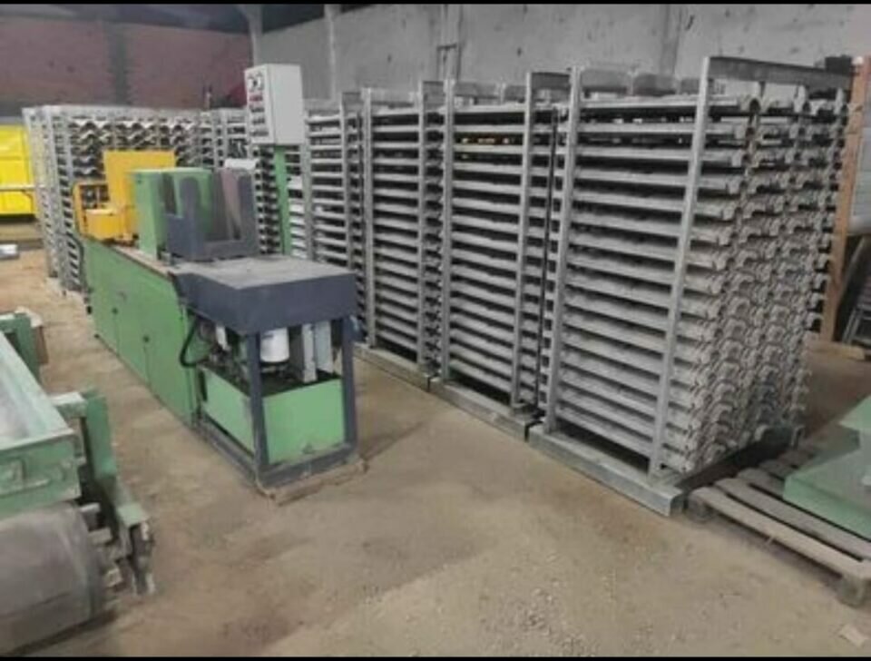 Fábrica de Telhas de Cimento Extrusora e Formas em Alumínio Fundido