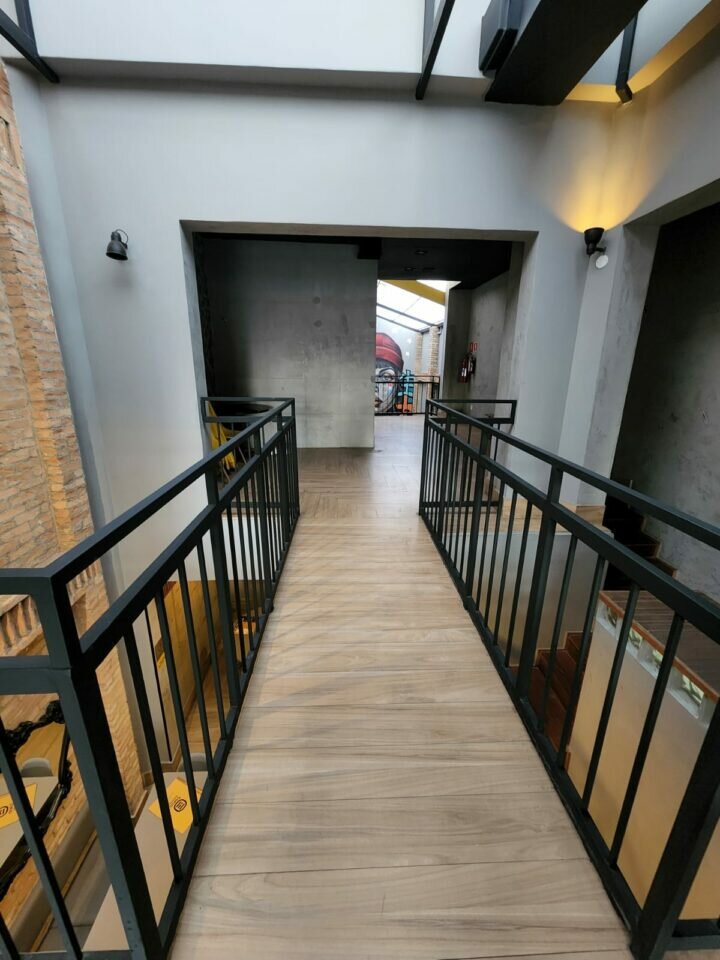 Hamburguería com marca, no coração da Vila Madalena 245m2