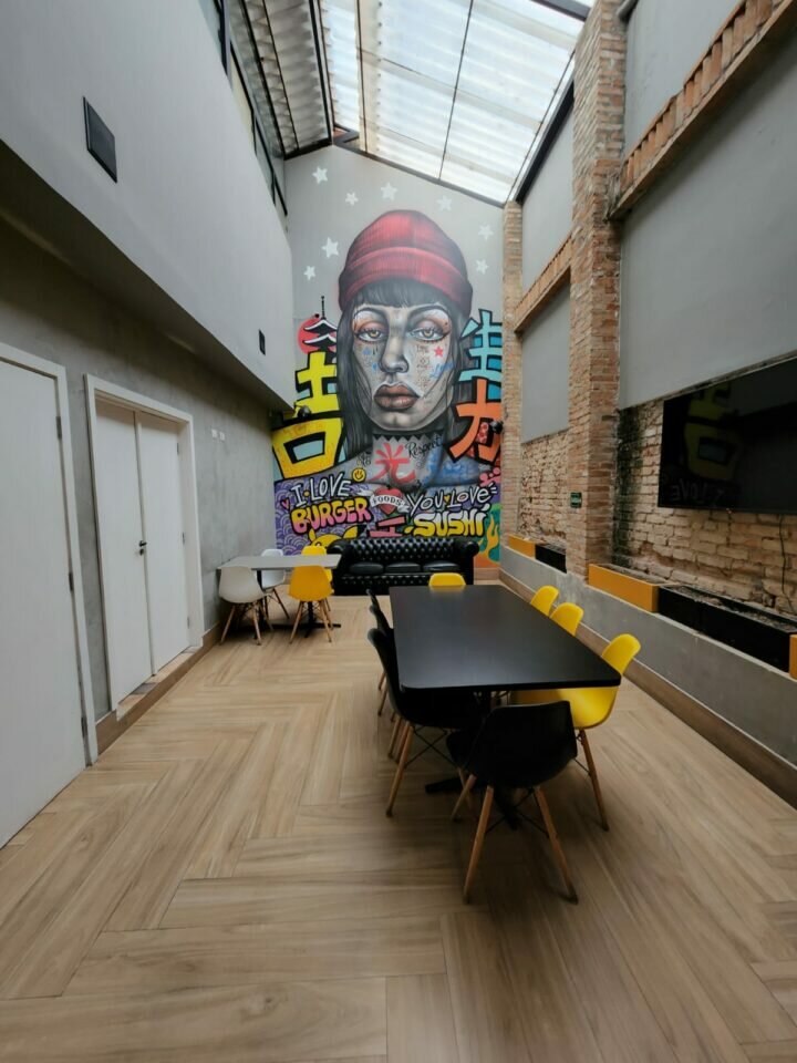 Hamburguería com marca, no coração da Vila Madalena 245m2