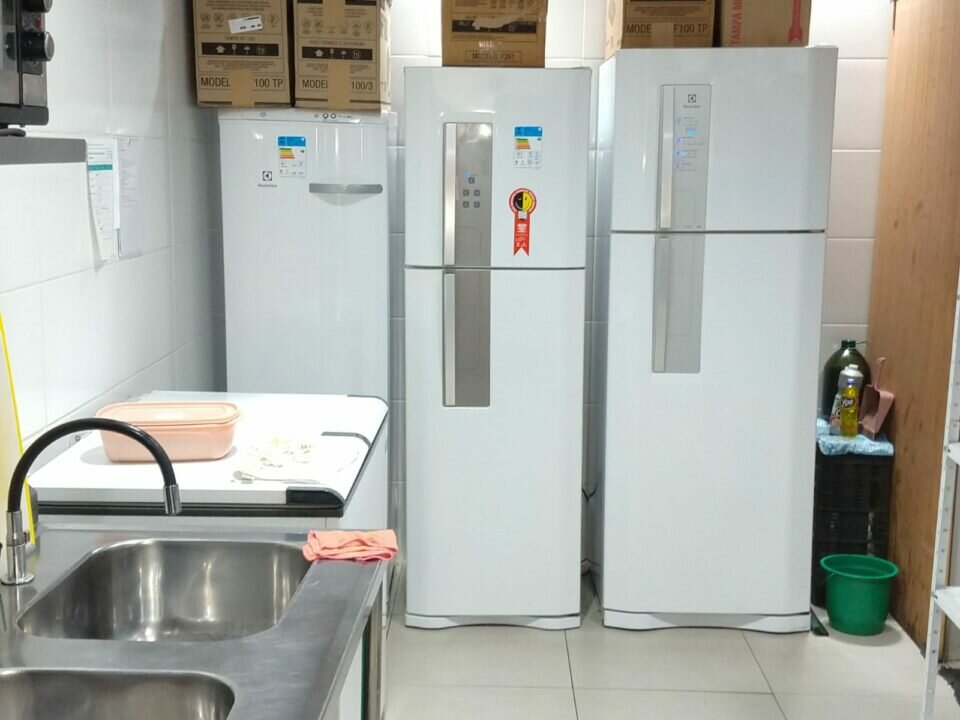 Vendo Restaurante/lanchonete montado no Bairro Buritis Excelente ponto