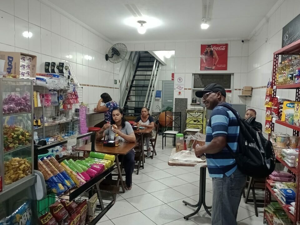 CAFETERIA SAÍDA DO TERMINAL CENTRAL