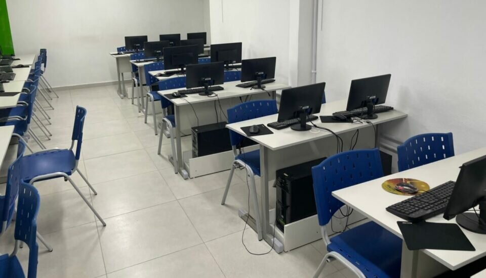 VENDO FRANQUIA DE CURSOS EM ITAJAÍ – SC apenas 290 mil