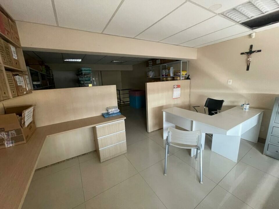 OPORTUNIDADE UNICA FARMACIA EM ENTRE RIOS DE MINAS