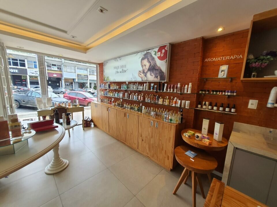 PROVANZA – FRANQUIA DE COSMÉTICOS E AROMATIZANTES  103 NORTE – BRASÍLIA