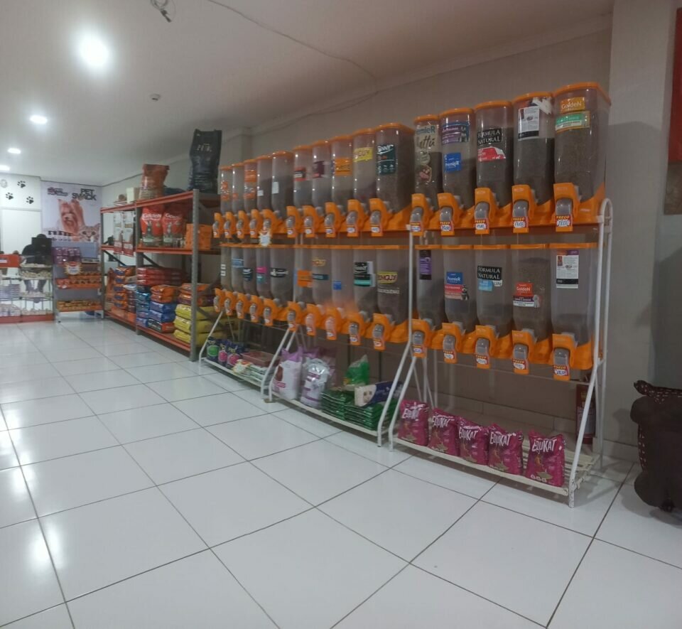 Vendo pet shop e banho e tosa