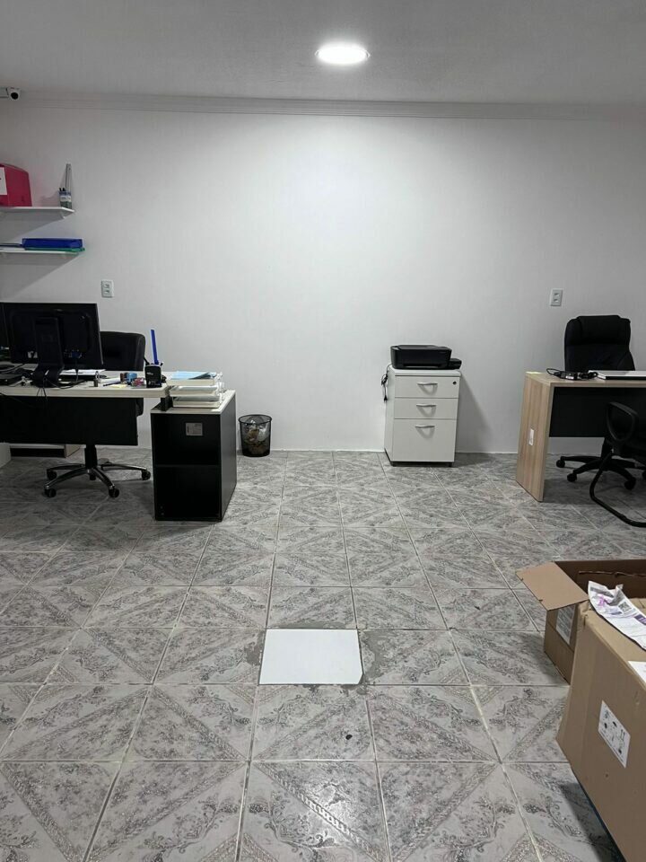 VENDO MINHA EMPRESA DO SEGUIMENTO DE LICITAÇÃO DE MATERIAL HOSPITALAR