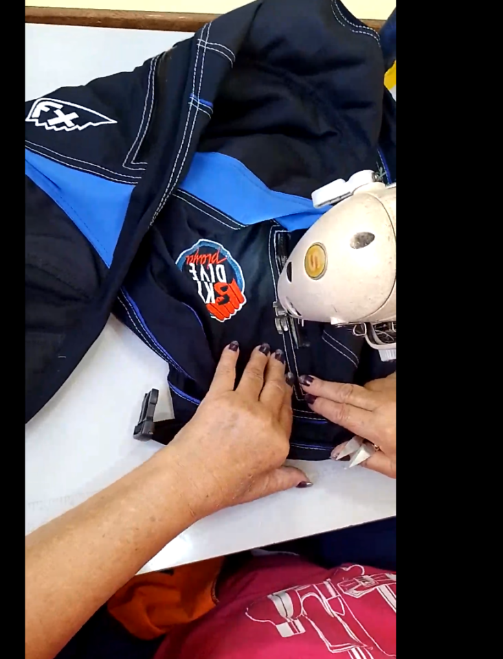 PARAQUEDISMO E ESPORTES DE AÇÃO confecção de roupas