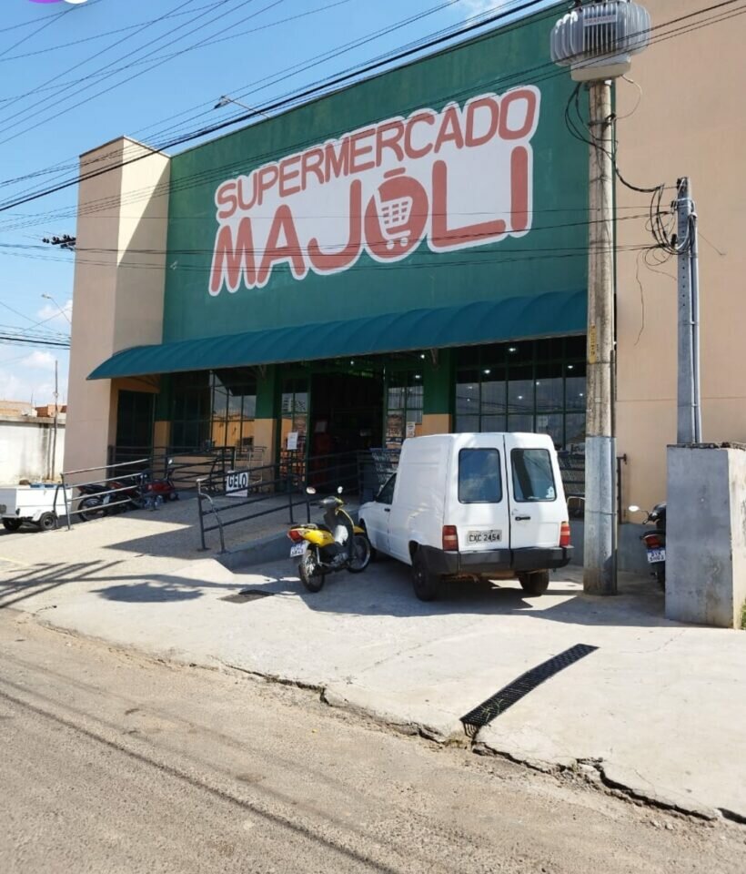 Vendo Supermercado em Estiva Gerbi -SP