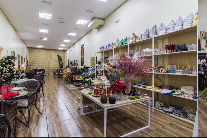 Loja de móveis, decoração e presentes