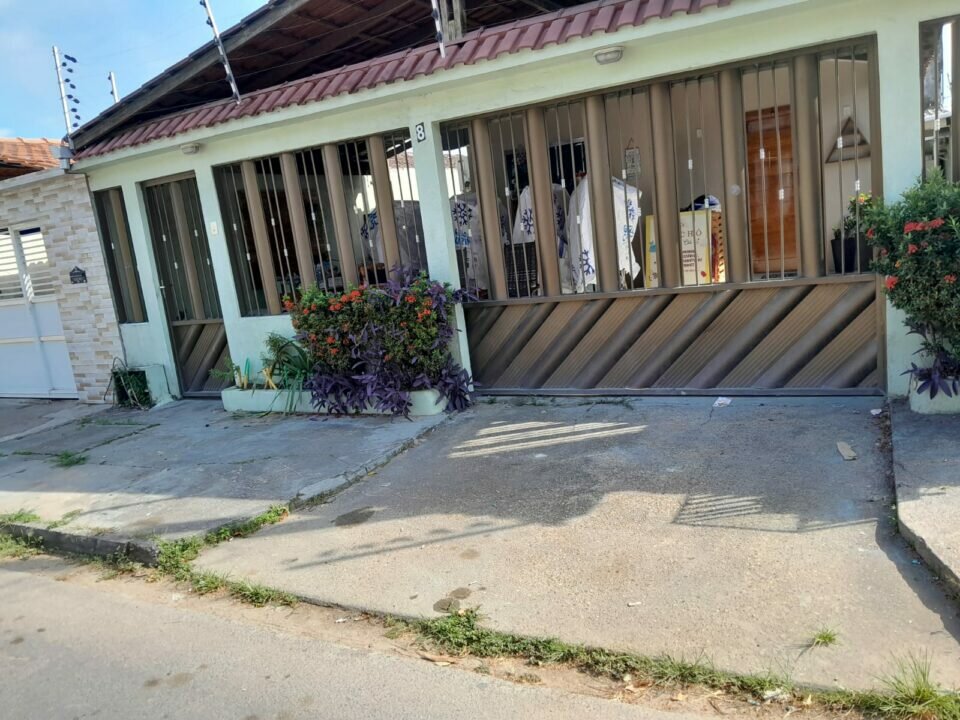 Constrição