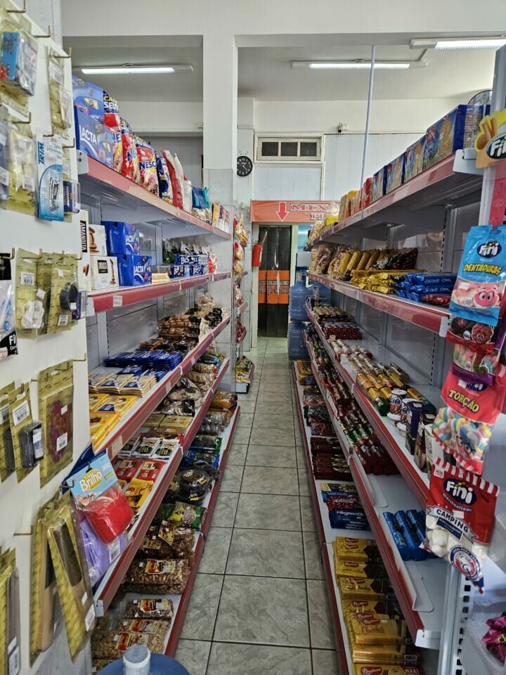 Mercado à venda na melhor região de Florianópolis