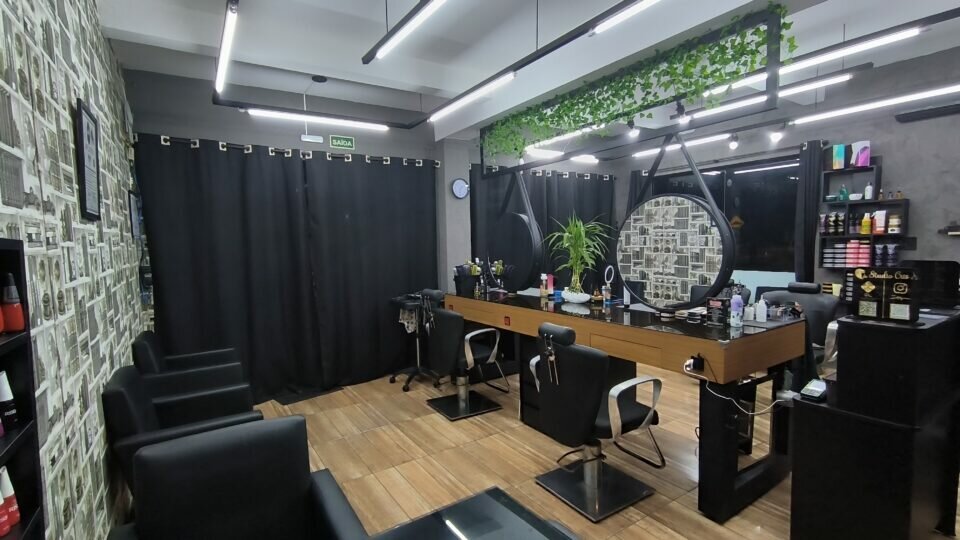Barbearia e salão de beleza