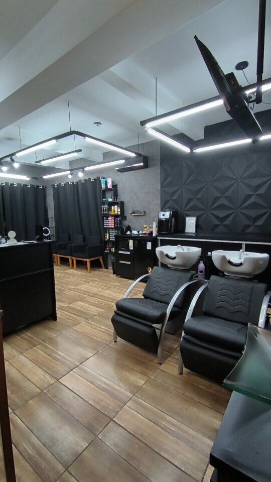 Barbearia e salão de beleza